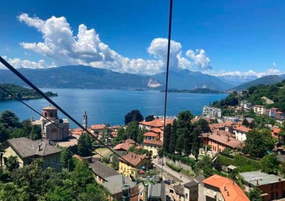 Lago Maggiore, Leggiuno, Ampio Appartamento Kültér fotó
