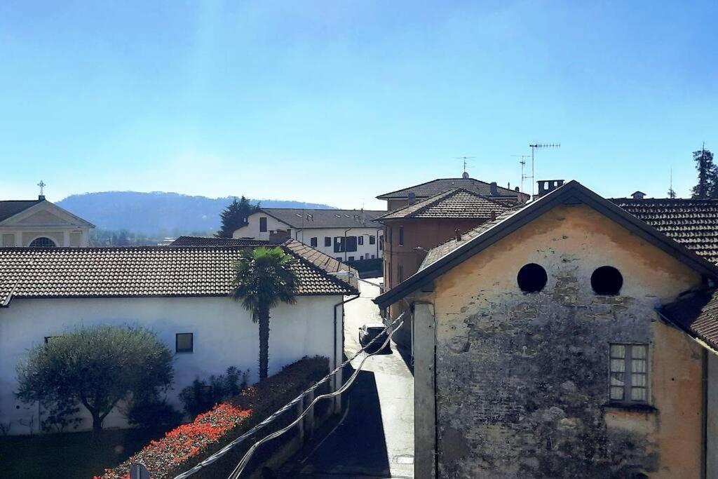 Lago Maggiore, Leggiuno, Ampio Appartamento Kültér fotó