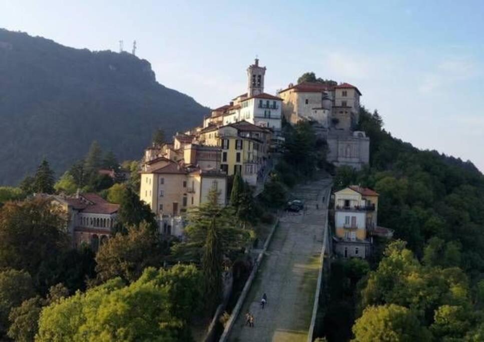 Lago Maggiore, Leggiuno, Ampio Appartamento Kültér fotó